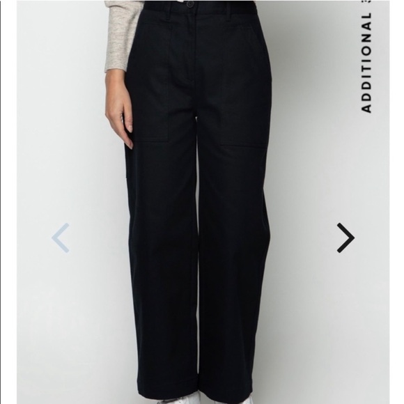 OAK + FORT Wide Legged Cropped Cargo Pants - Picture 2 of 6